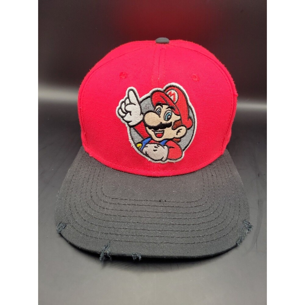 Super Mario Bros Nintendo Vintage Style Snapback Hat Cap Red Black Embroidered